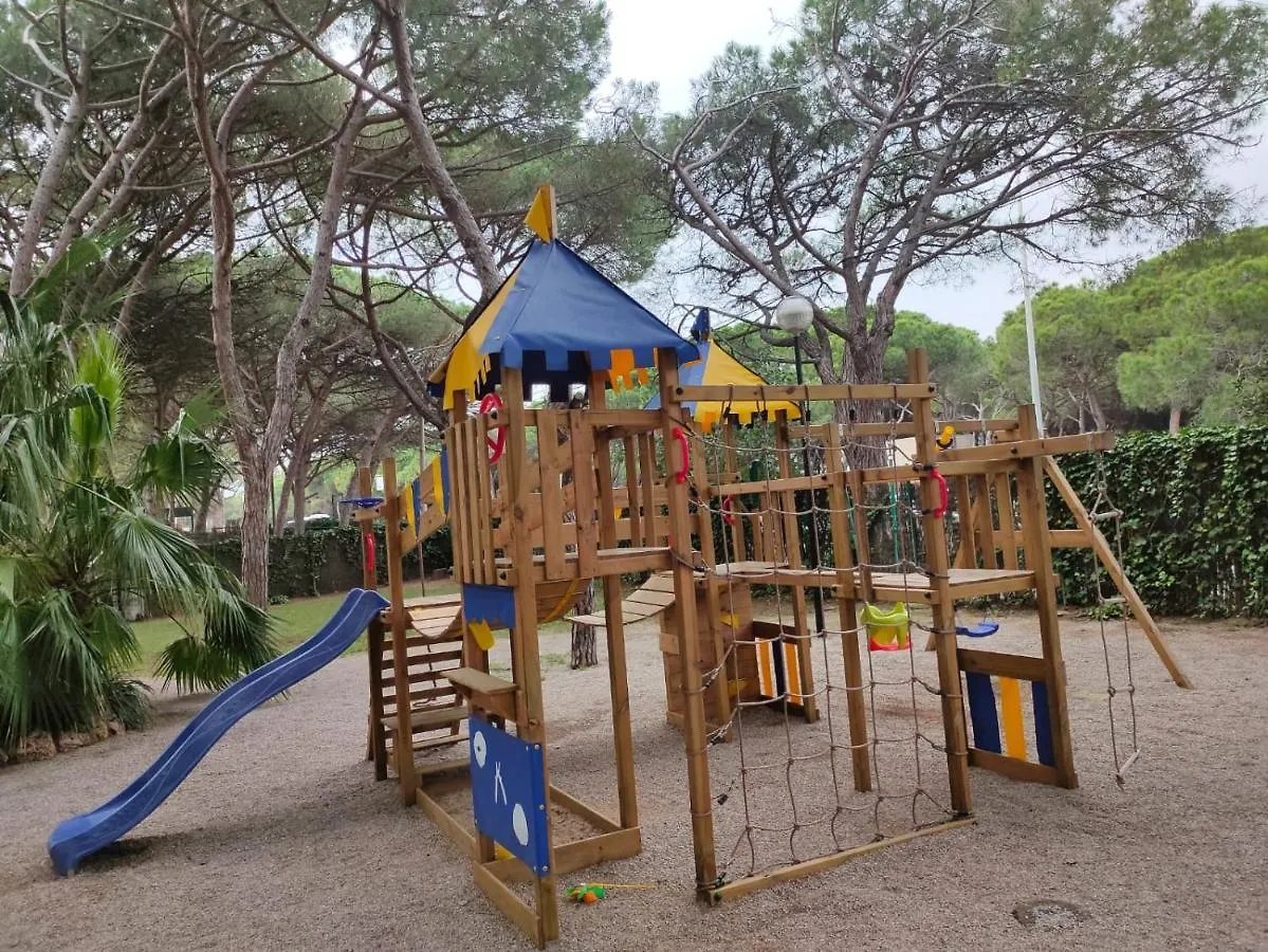 Gava Mar- Castelldefels Beachfront Apartment- Direct Access To The Beach 0*,  스페인