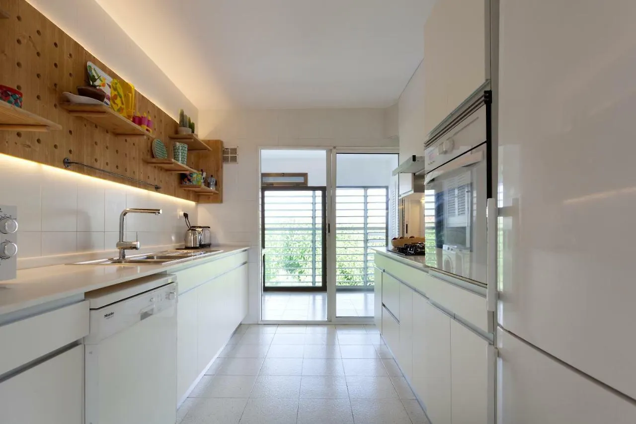 Gava Mar- Castelldefels Beachfront Apartment- Direct Access To The Beach