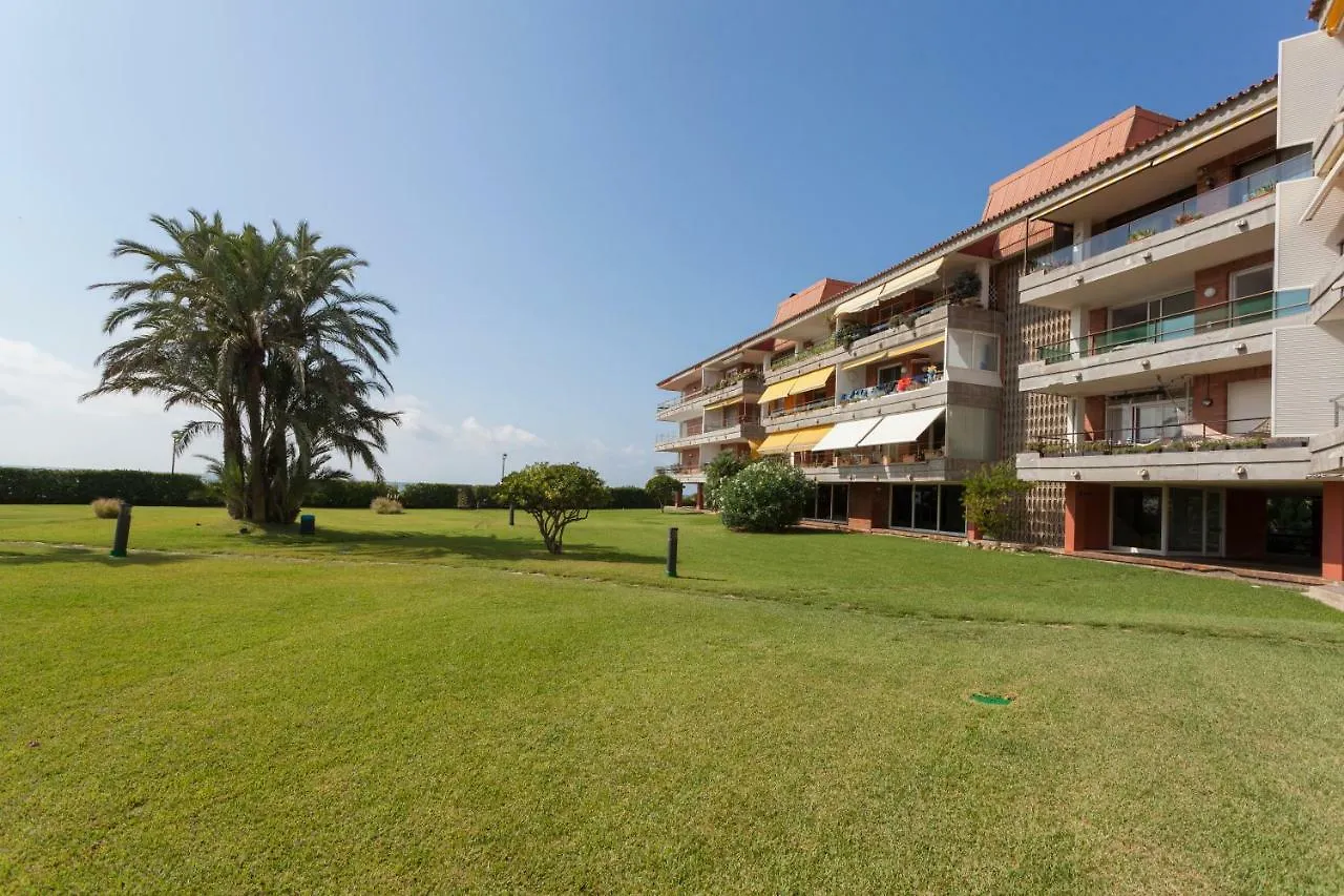 Gava Mar- Castelldefels Beachfront Apartment- Direct Access To The Beach 아파트